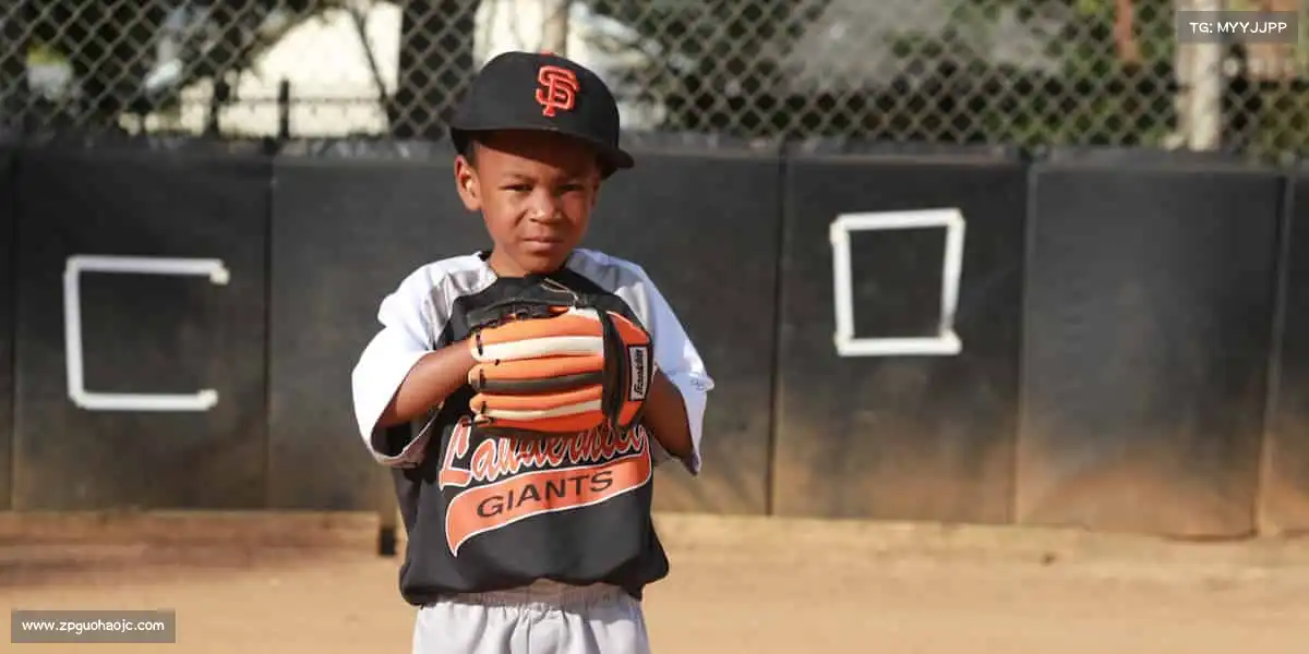 米兰官网🎾网球划过的弧线，是梦想绽放的轨迹 —— 每一拍，都全力以赴！